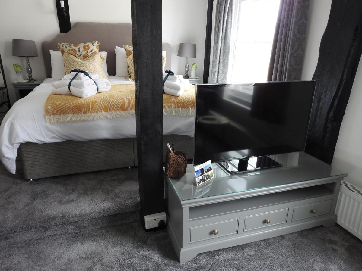 Purlins Holiday Apartment ซอลส์บรี ภายนอก รูปภาพ