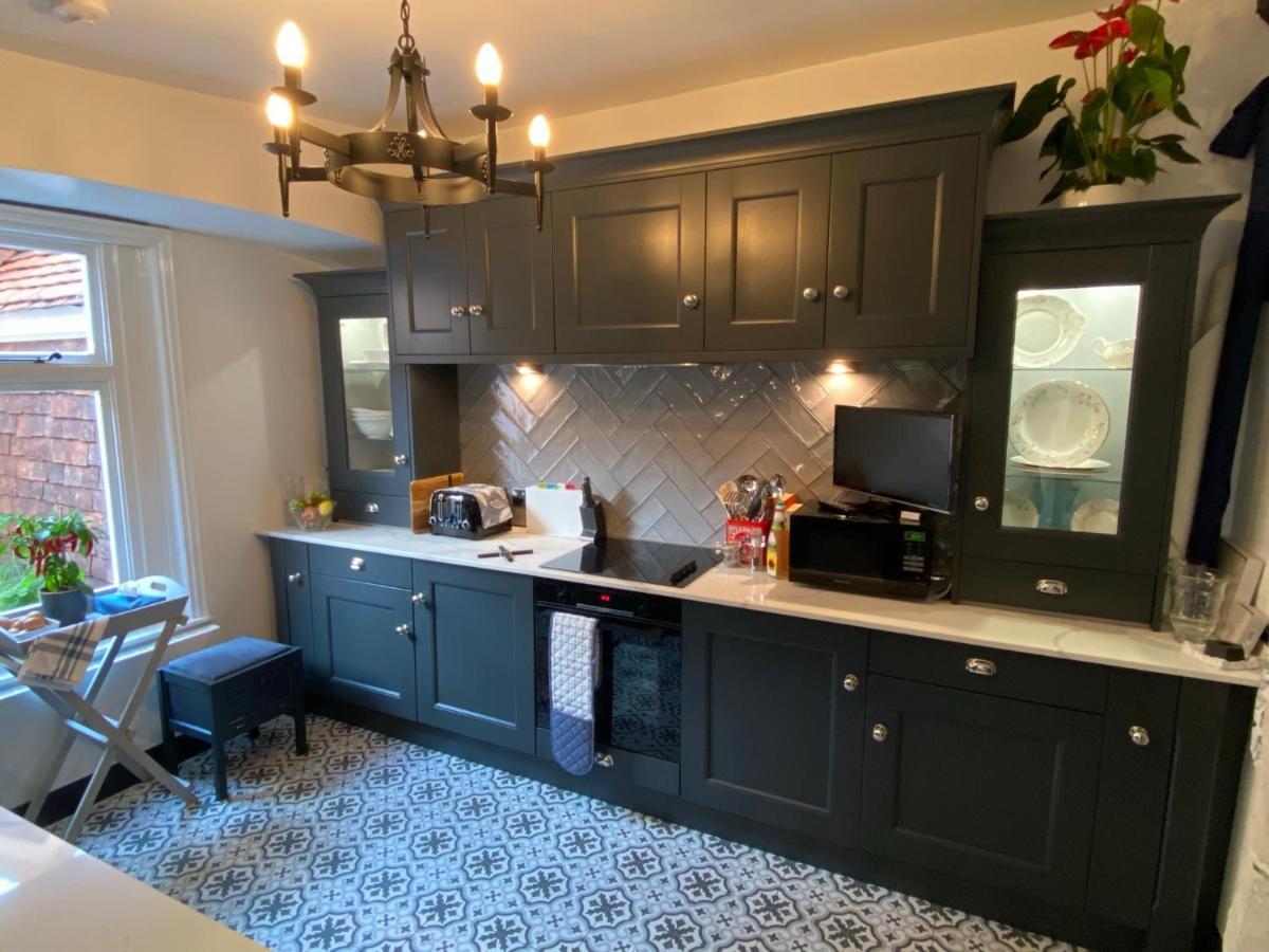 Purlins Holiday Apartment ซอลส์บรี ภายนอก รูปภาพ